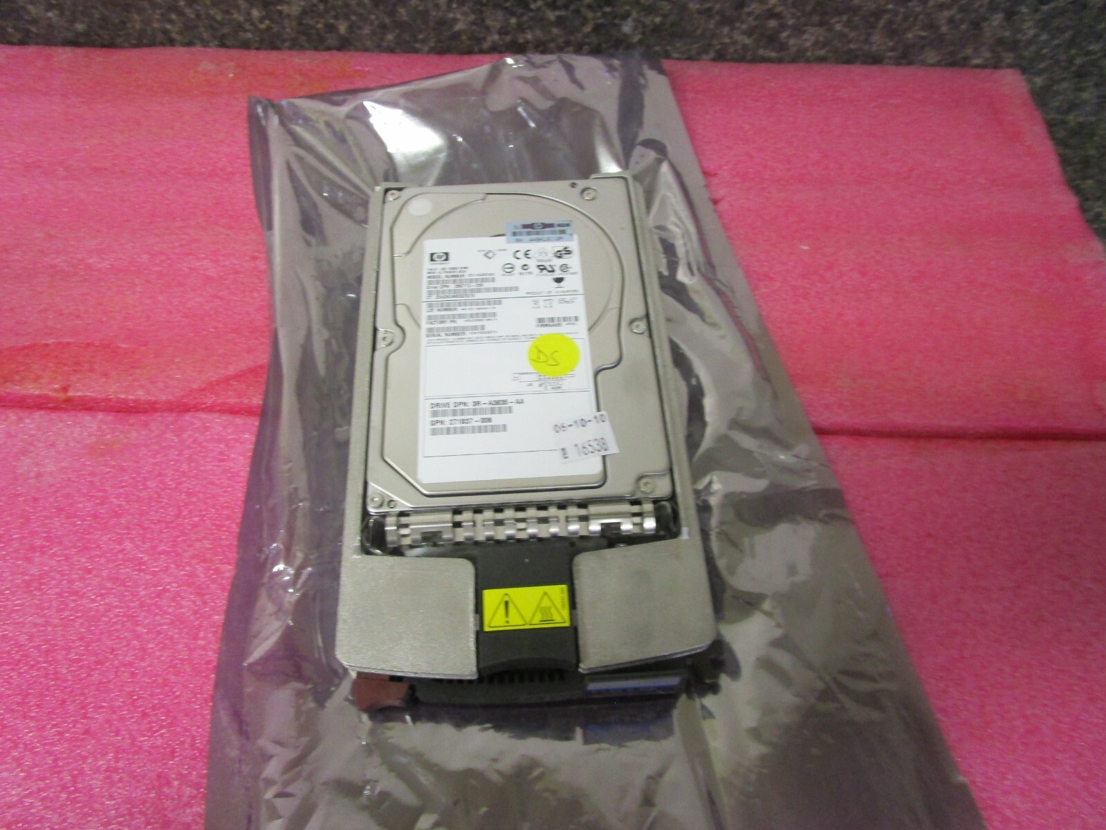 HP Compaq 146GB SCSI Hard Drive 286712-006 BD14685A26 U320 10K