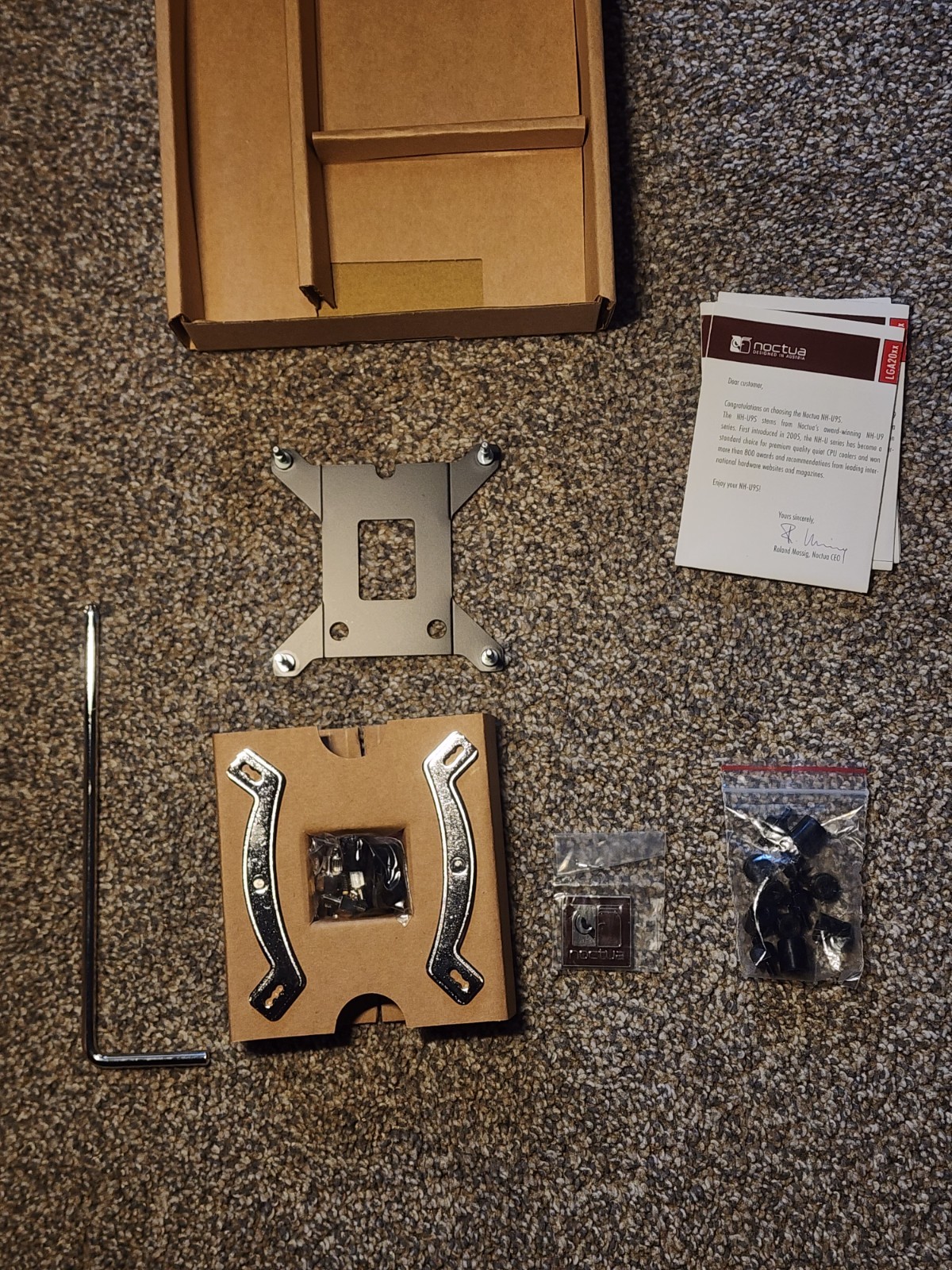 Noctua NH-U9S SecuFirm2 Mounting Kit Intel AMD Screwdriver Metal Badge Box ONLY