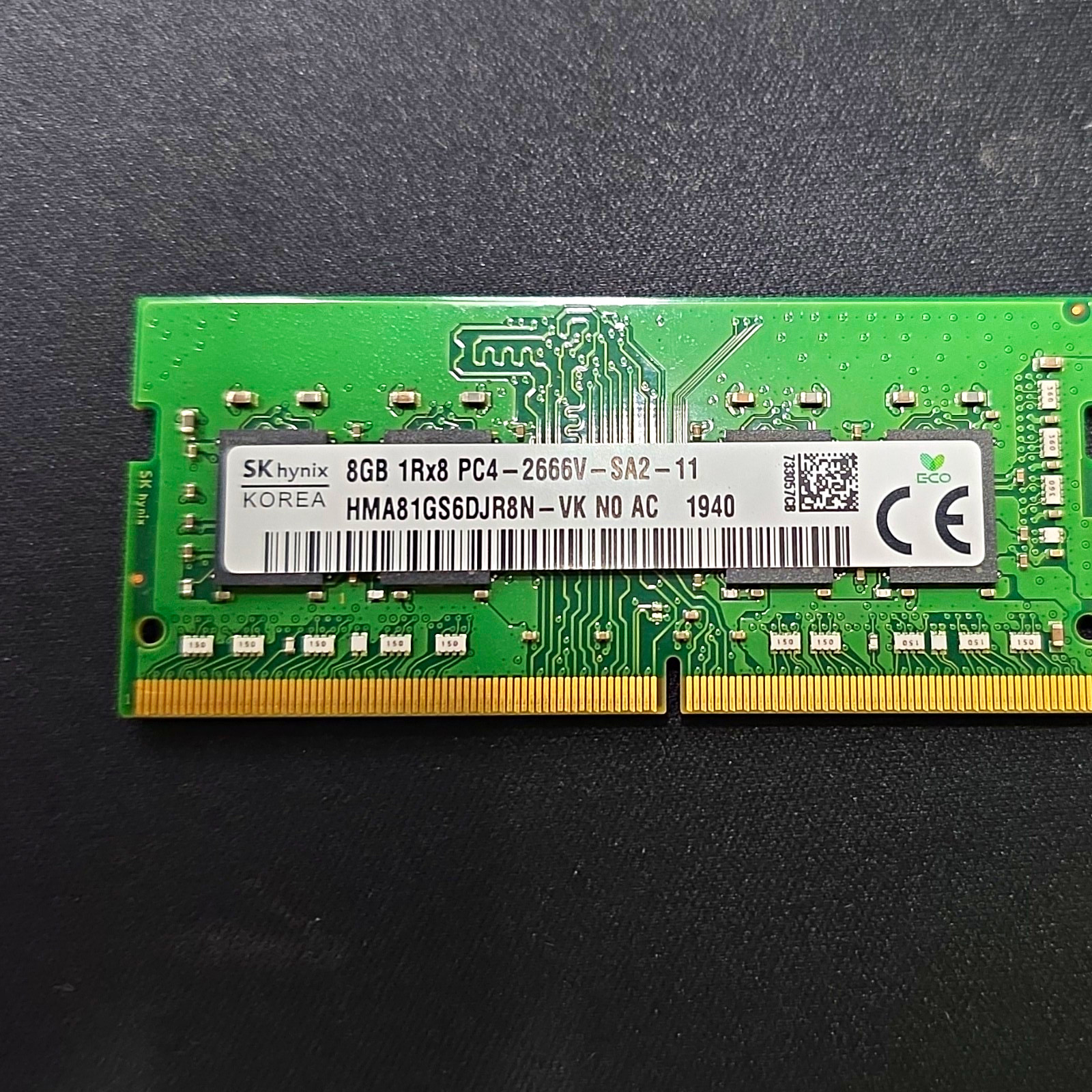 SK hynix 8GB (1x8GB) DDR4 SO-DIMM PC4-2666V Non-ECC RAM HMA81GS6DJR8N-VK