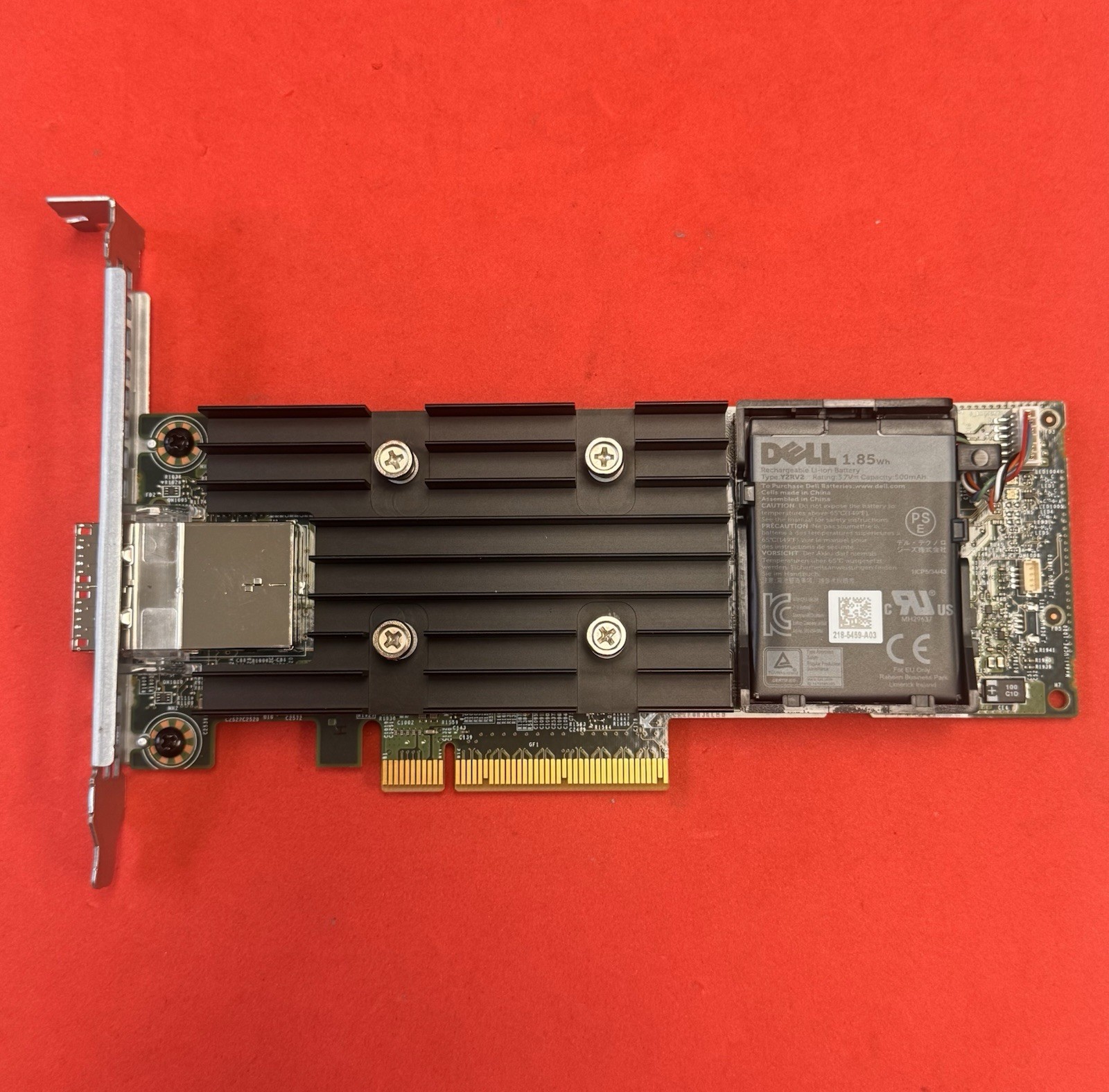 Dell H840 12Gb/s PCIe SAS RAID Controller with Battery Dell P/N: 07RTCM