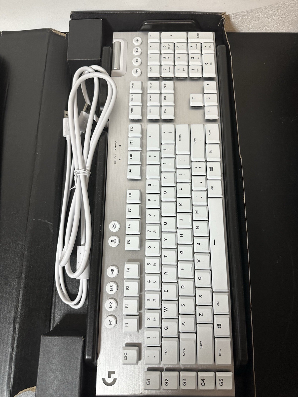 White Logitech G815 LightSync RGB Mechanical Gaming Keyboard