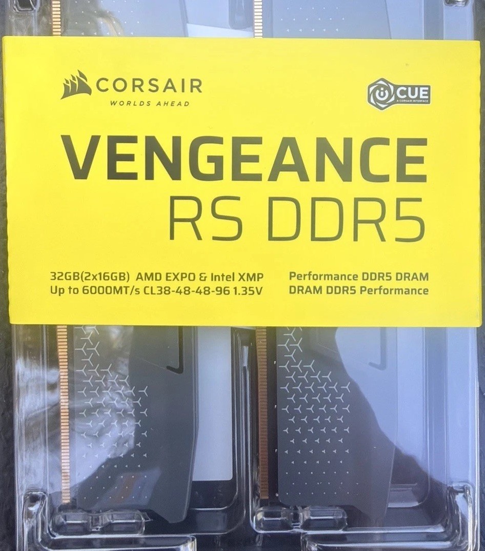 Corsair VENGEANCE 32GB (2x16GB) DDR5 CL38 NEW SEALED