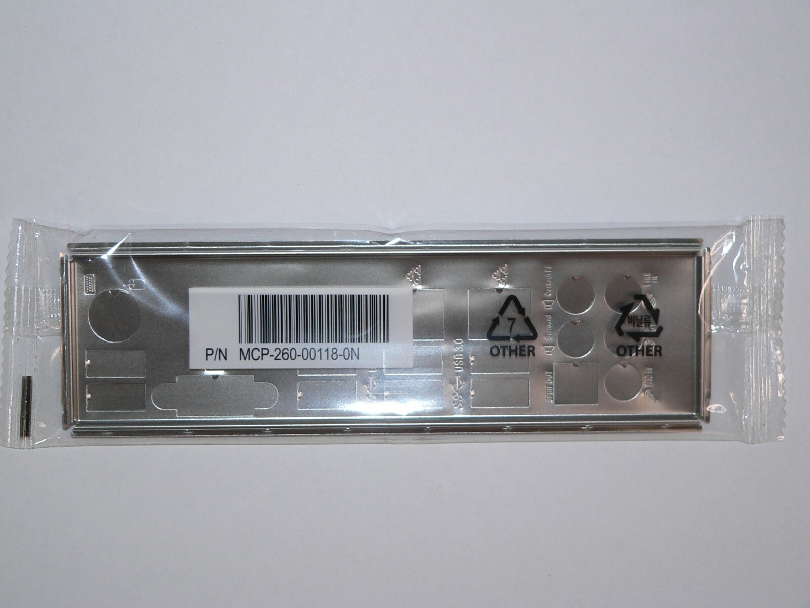 Supermicro MCP-260-00118-0N IO Shield I/O Shield with EMI Gasket For 2U+ Chassis