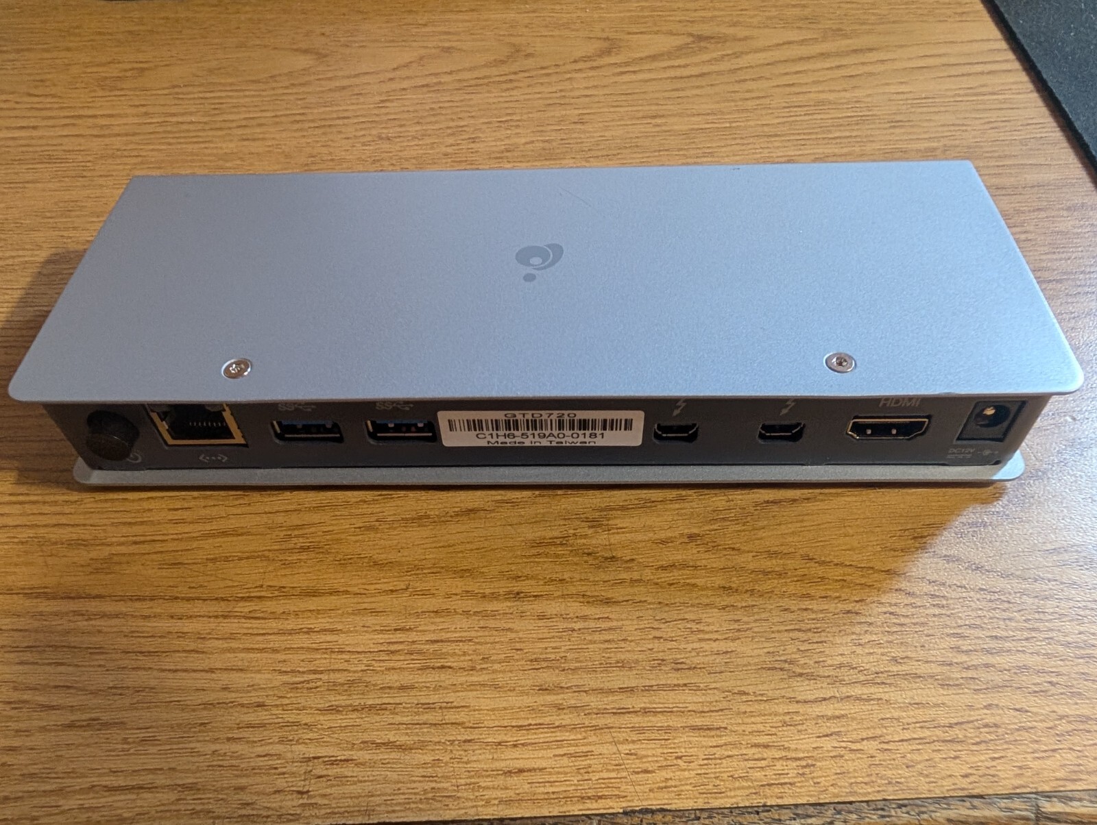 IOGEAR GTD720 10 Port, USB 3, Thunderbolt 2, Audio I/O, Docking Station NO PSU
