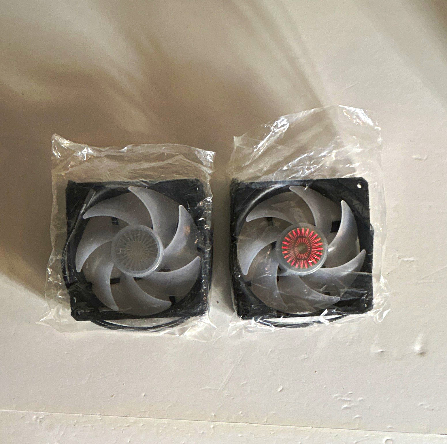 Cooler Master SickleFlow 120 120mm Case Fan Lot 2 3-Pin Red LED 47.5CFM
