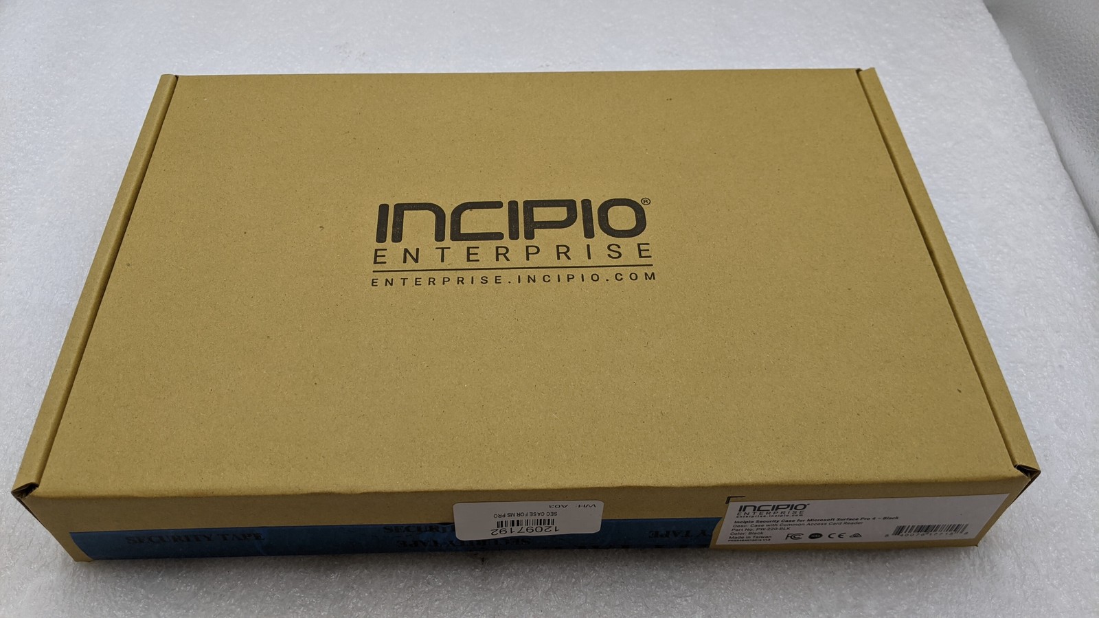 NEW Incipio PW-220-BLK Microsoft Surface Pro 4 Protective Case 