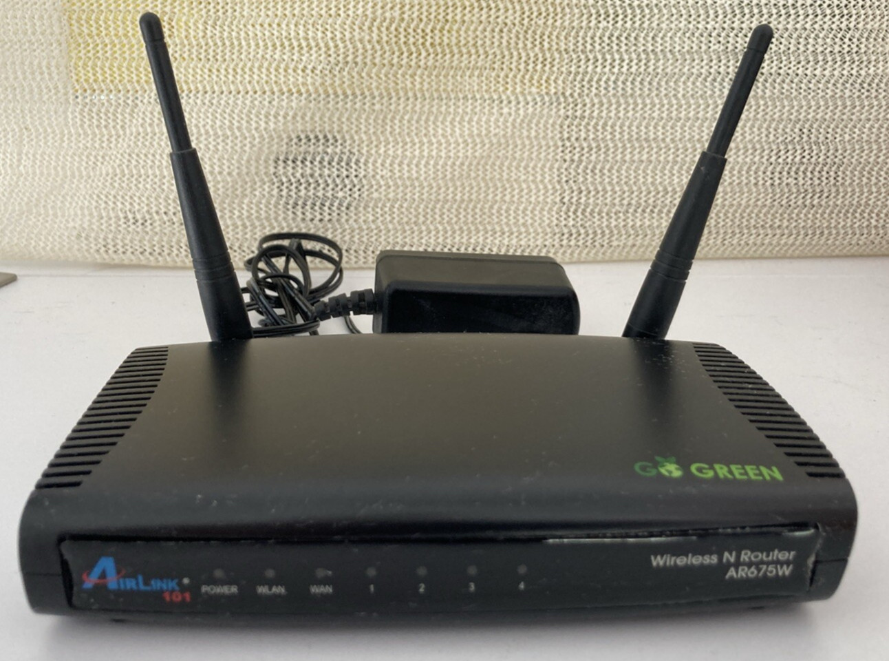 Airlink 101 AR675W 300Mbps 802.11n draft 2.0 Wireless N Ethernet Technology