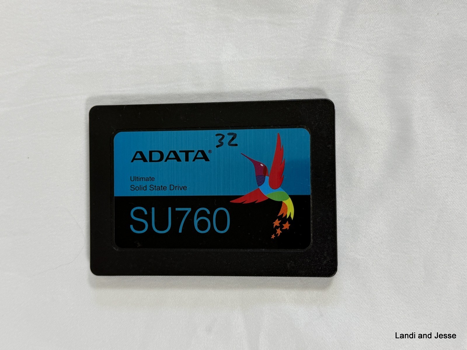 ADATA ASU760 SATA 2.5'' 6Gb/s Internal SSD  ASU760SS-256GT