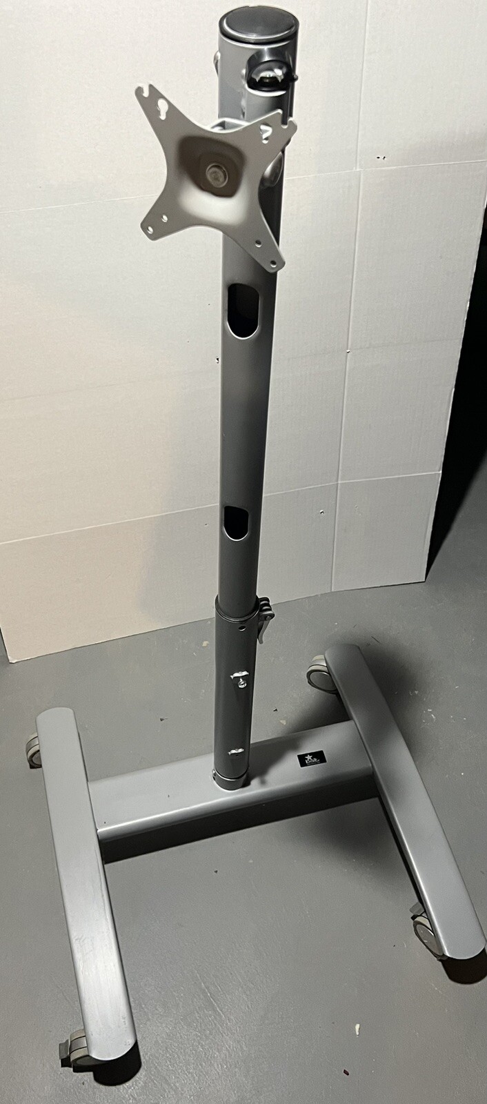 Rolling PC Cart Mobile Computer Workstation Sit Stand Desk