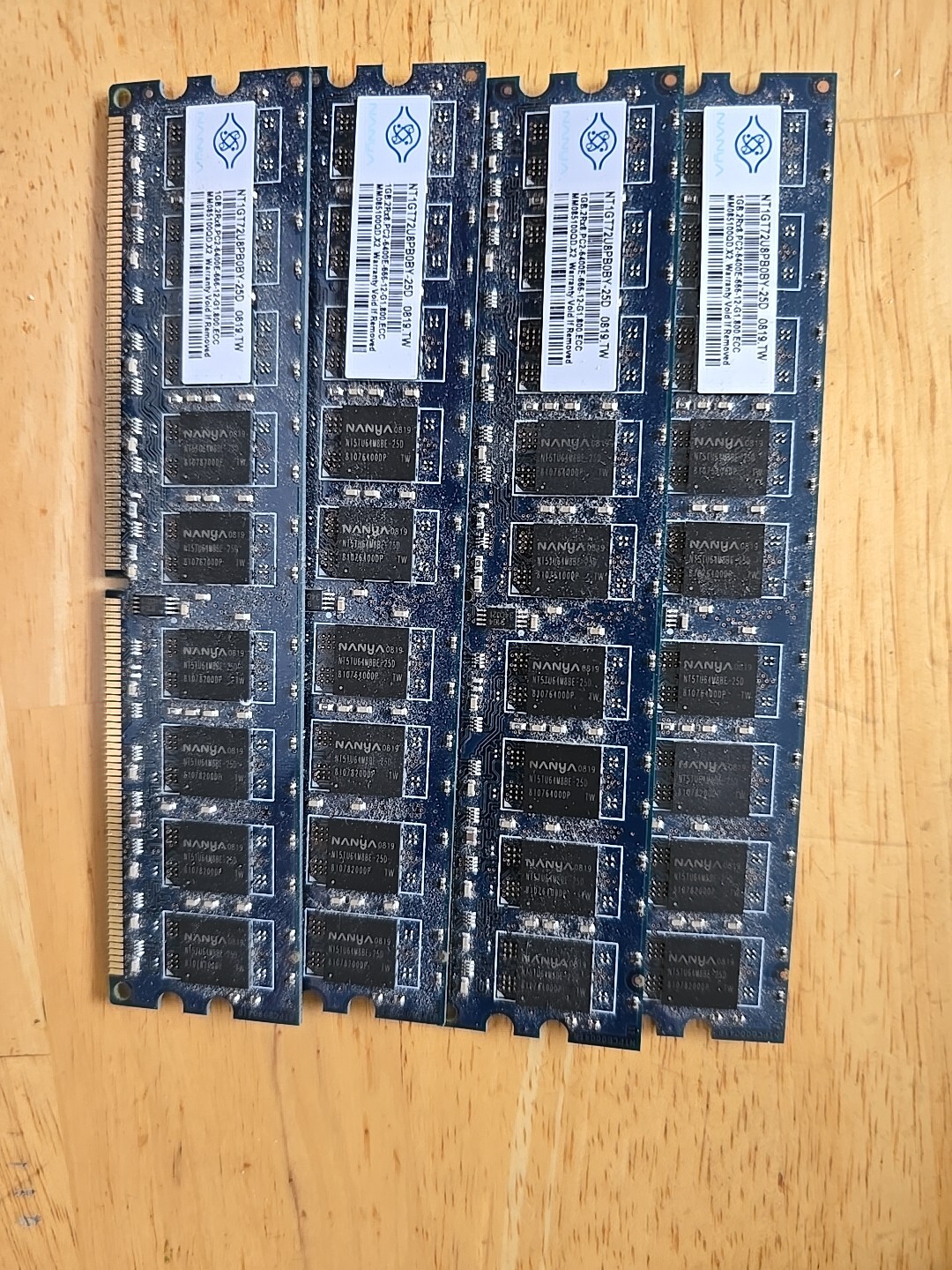 NT1GT72U8PB0BY-25D NANYA 1GB PC2-6400E 2RX8 Memory Module  – LOT OF 4 