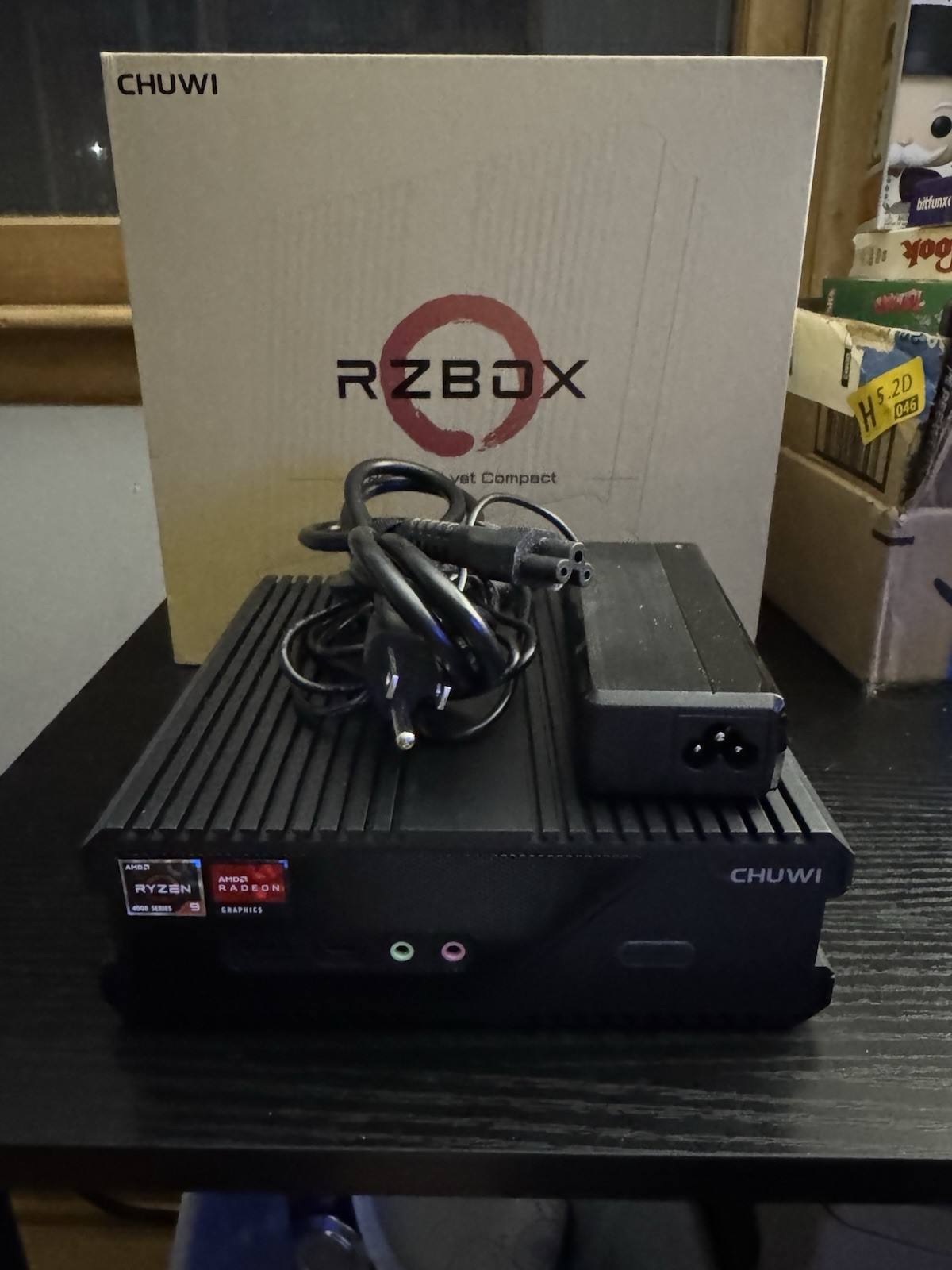 CHUWI RZBOX AMD RYZEN 9 4900H 16GB DDR4