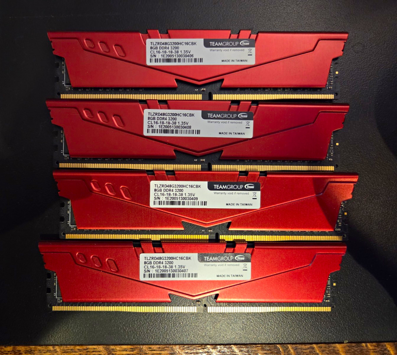 TEAMGROUP T-Force Vulcan Z 64GB (4x16GB) DDR4-3200 DIMM