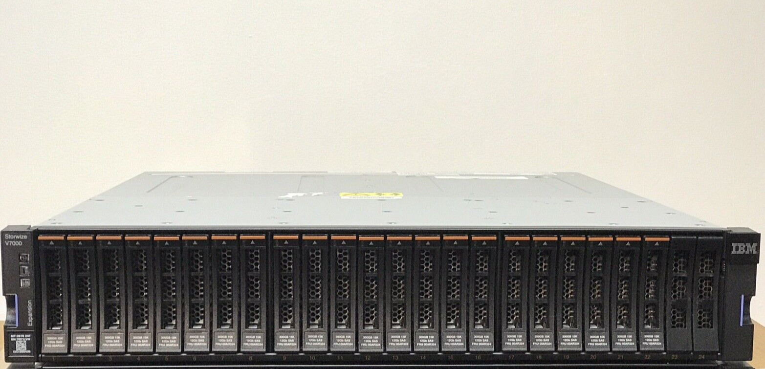 IBM Storwize V7000 Gen2 Expansion 22x 300GB 15k 24x G2 2076-24F 2x PSU Rails