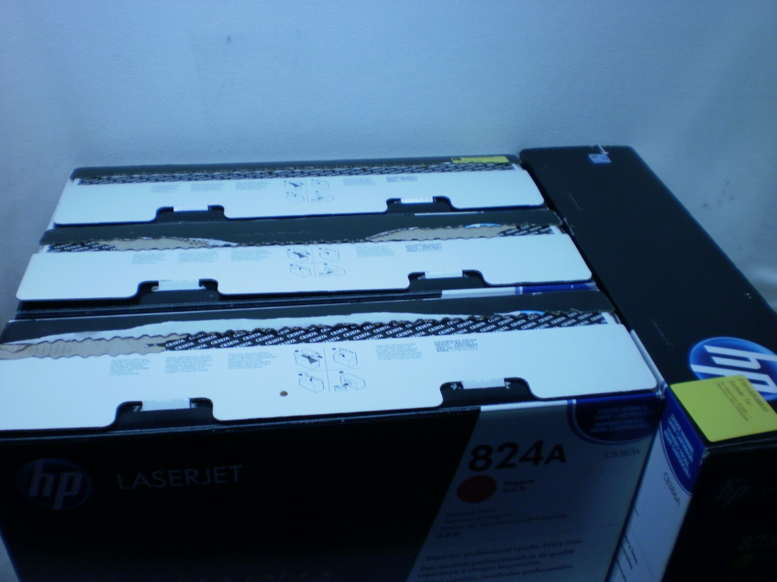Lot of5 Laser Jet 824A Toners 2x Magenta CB387A 1x Yellow CB386A 2x Black CB384A
