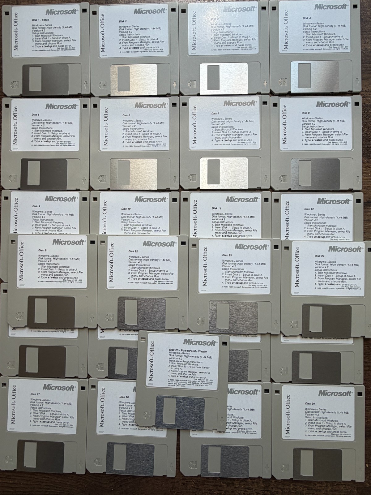 Microsoft Office 3.5" Disk's 1-25 - 1983-1994 - Disk's ONLY