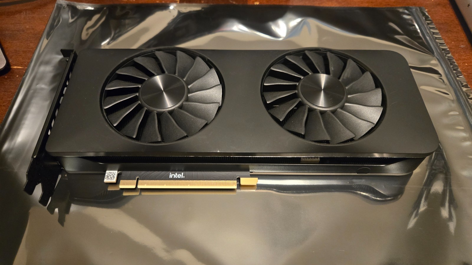Intel ARC A750 Limited Edition 8GB GDDR6 PCIe 4.0 Graphics Card - Mint Condition