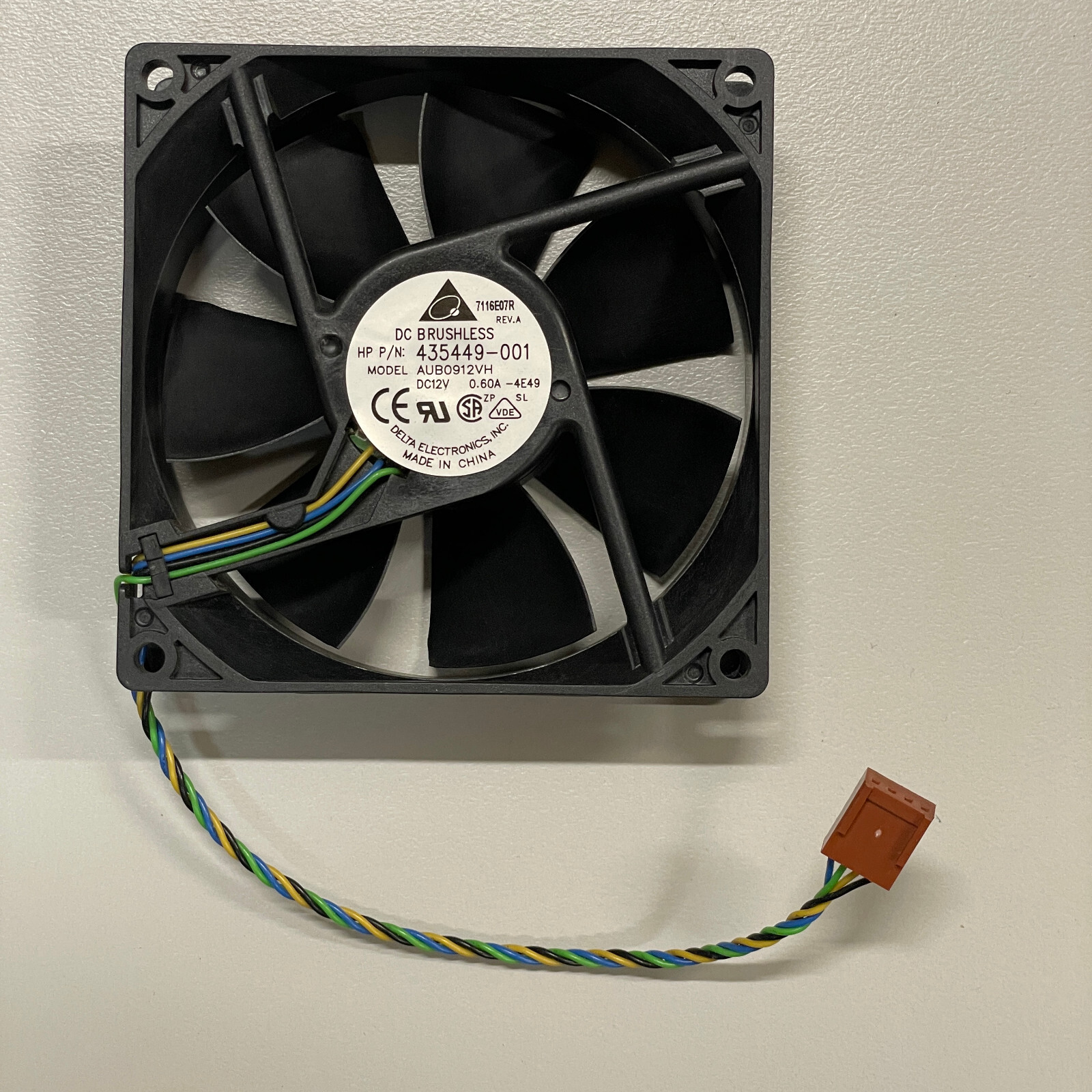 Genuine Delta 12V 0.60A 90mm System Case Fan 4 Pin AUB0912VH HP 435449-001