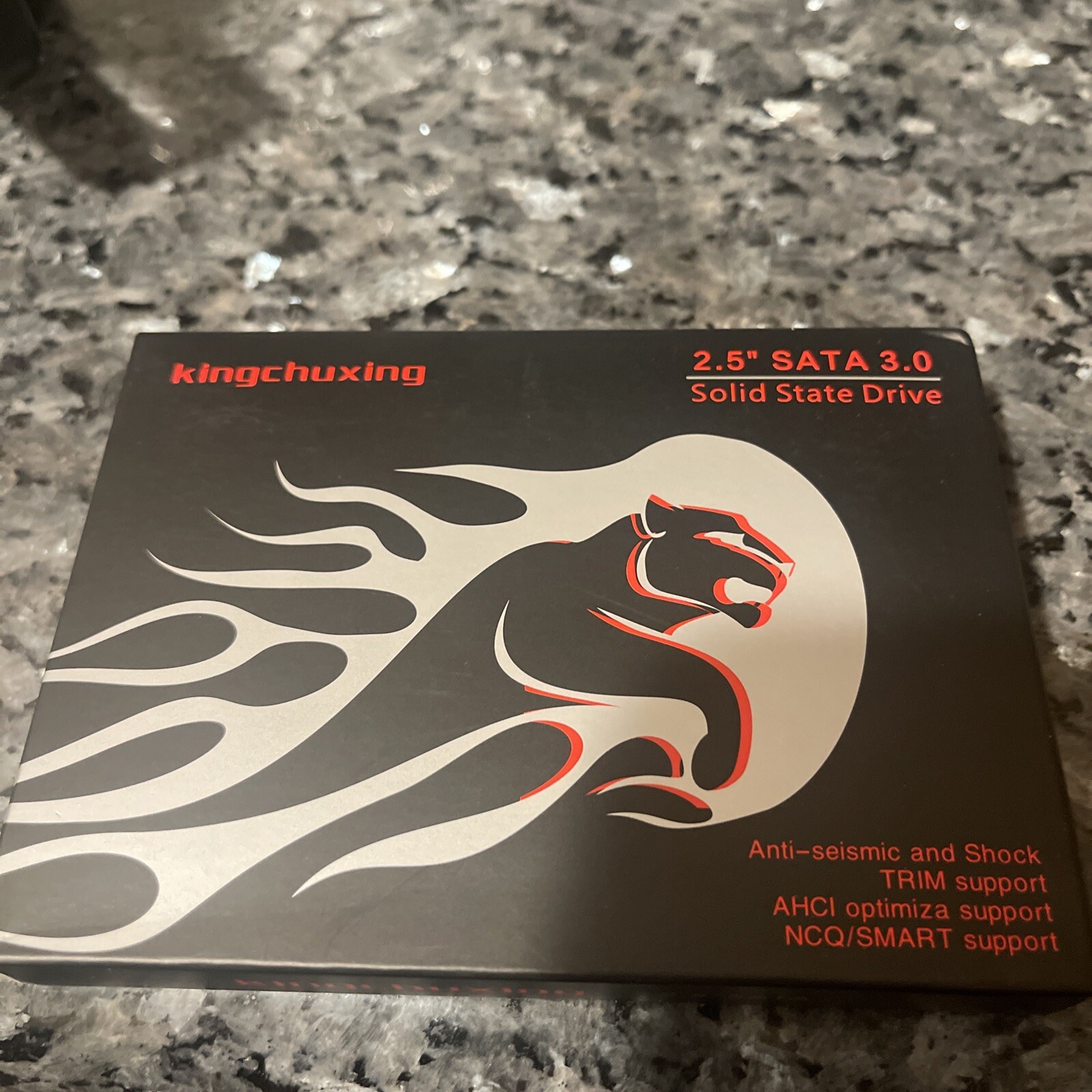 Kingchuxing 2.5"  SATA3 Internal Solid State Drive .256 GB