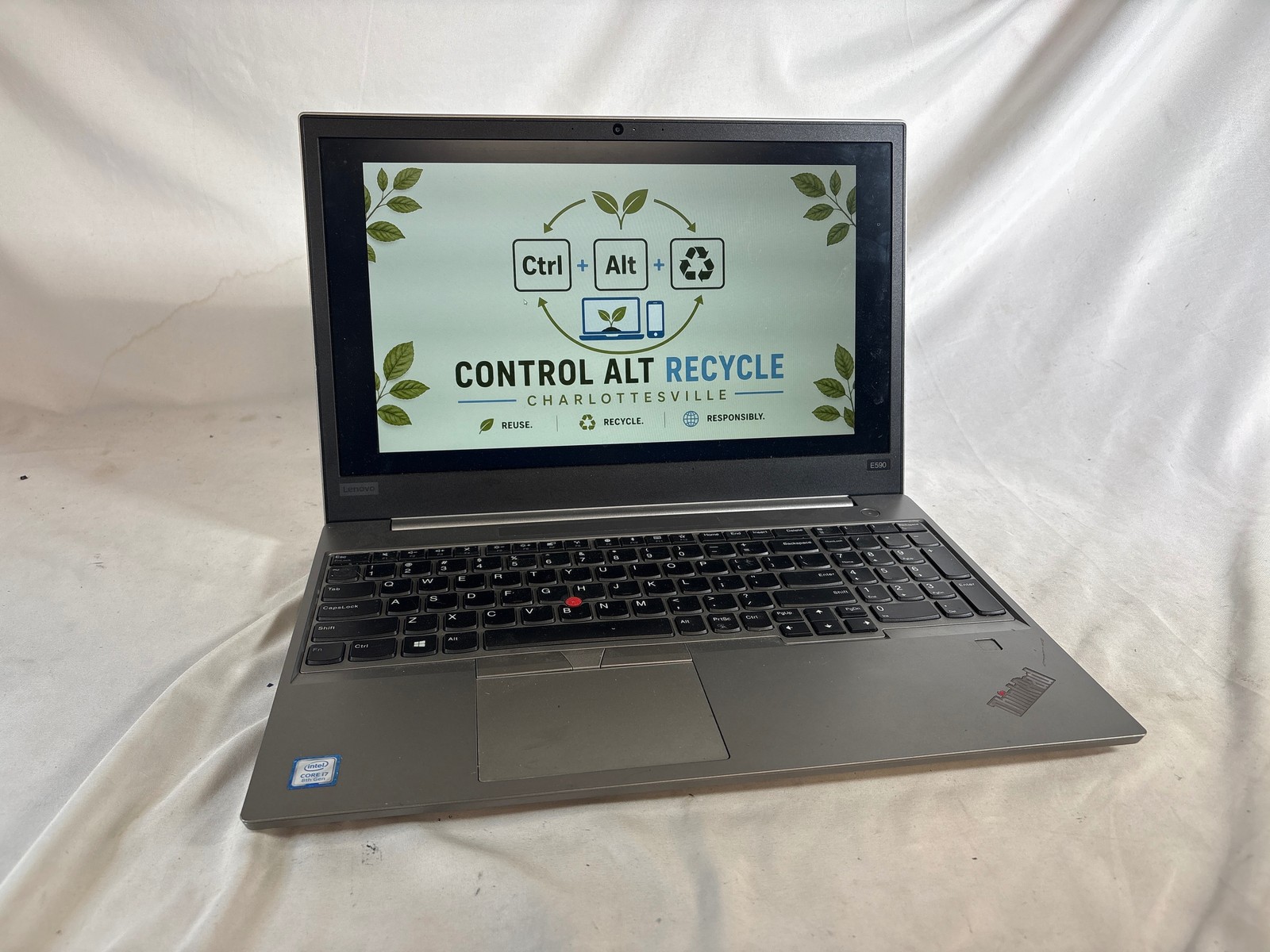Lenovo ThinkPad E590 15.6" i7-8565U 8GB RAM 500GB HDD Windows 11 Pro