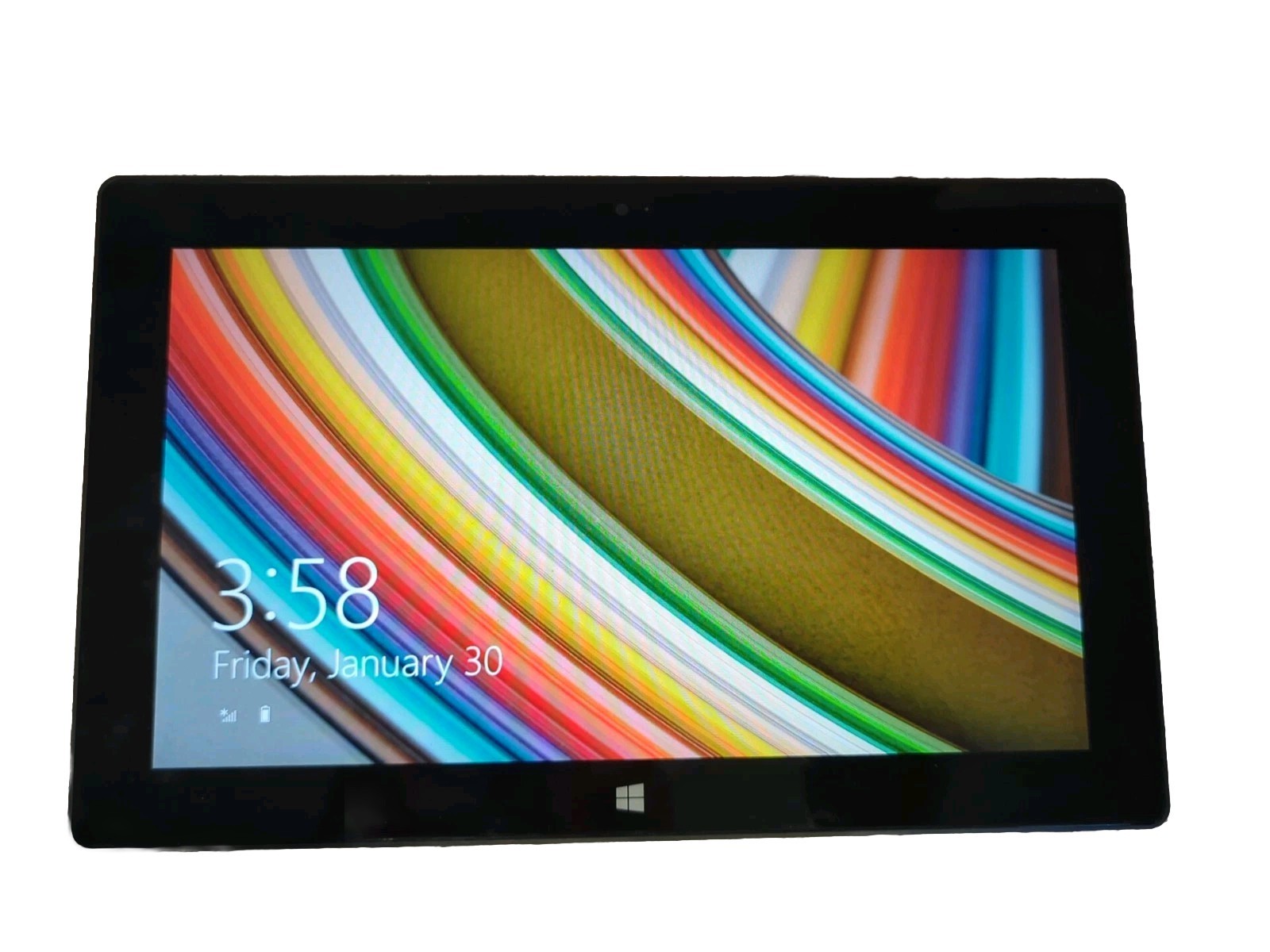 very nice, working Microsoft Surface RT 1516 - 2GB - 32GB - reset to factory def
