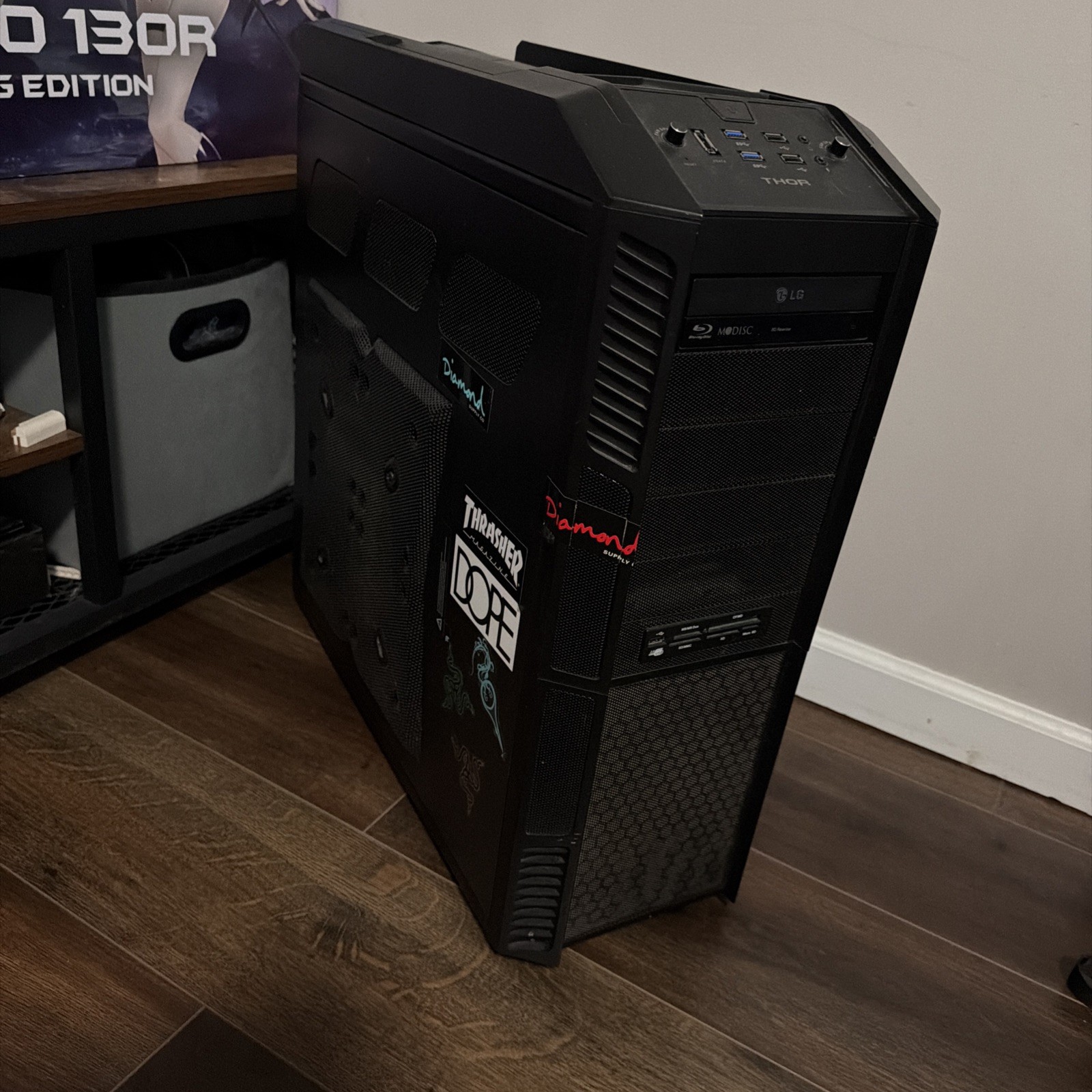 Rosewill THOR V2