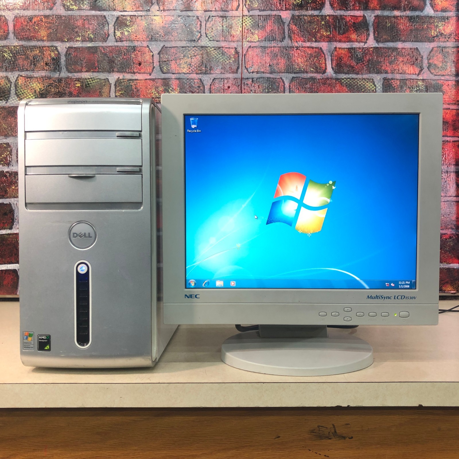 Dell Inspiron 531 PC Retro Gaming AMD Sempron 2.30GHz 2GB RAM (Windows 7 Pro)