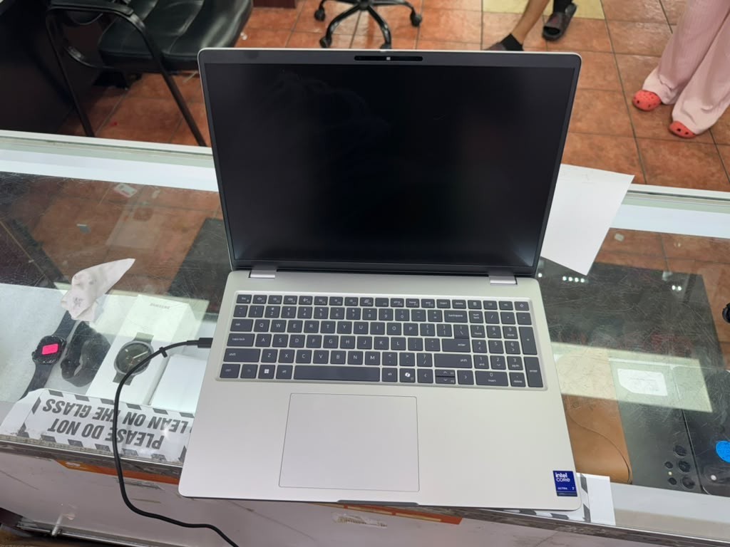 Dell Pro 16 Plus PB16250 16" Ultra 7 265U 32GB RAM 512GB SSD Win 11 Pro