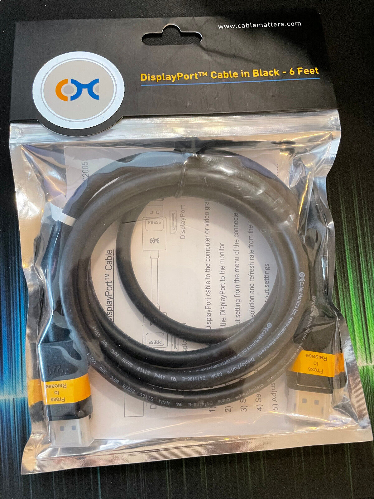 Cable Matters DisplayPort to DisplayPort Cable 4K 6ft - NEW