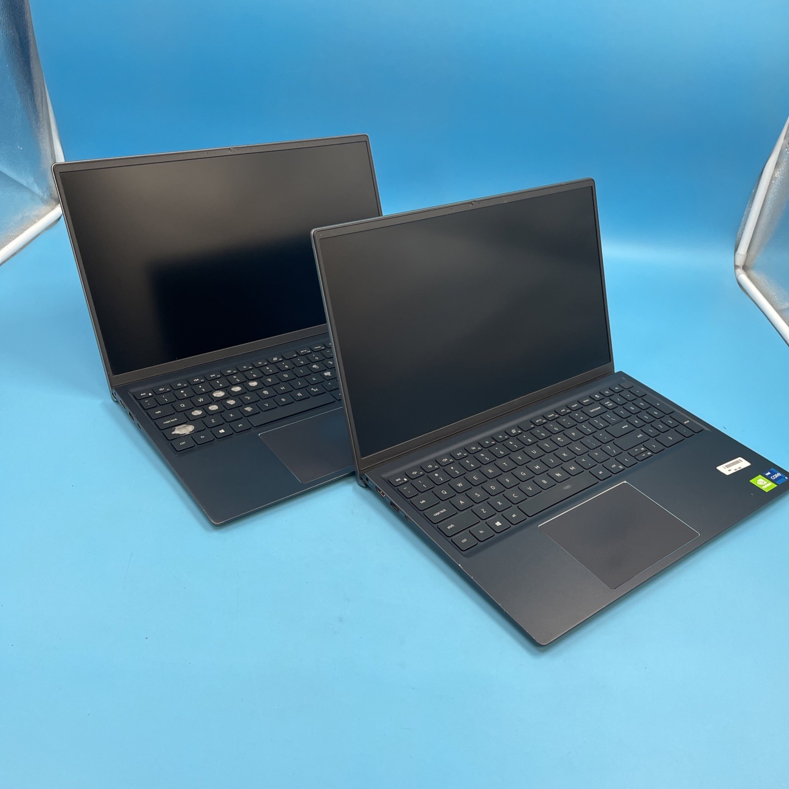 (LOT OF 2) Dell Vostro 15 5510 | i7-11390H | 16GB RAM | 512GB | MX450 | NO OS