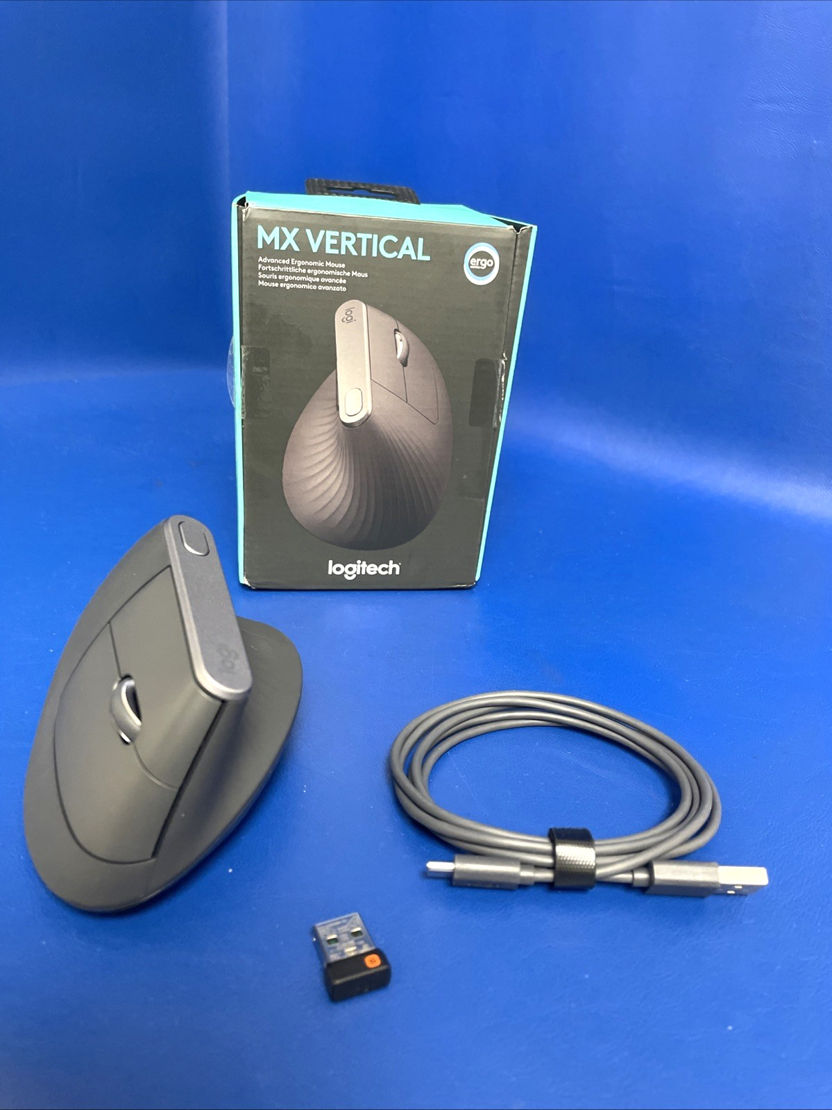 MINT Logitech MX Vertical Ergonomic Mouse, Multi-Device, Bluetooth wireless.