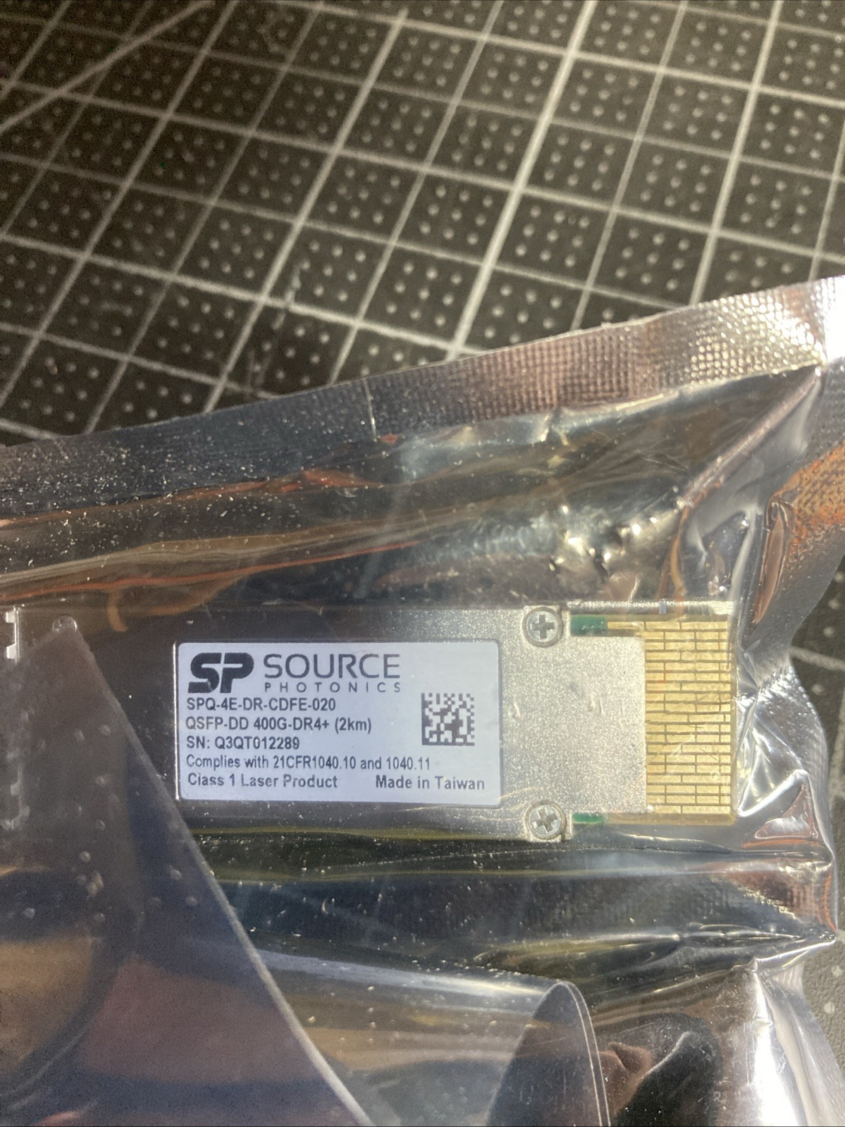 Source Photonics SPQ-4E-DR-CDFE-020 Transceiver Module Pull