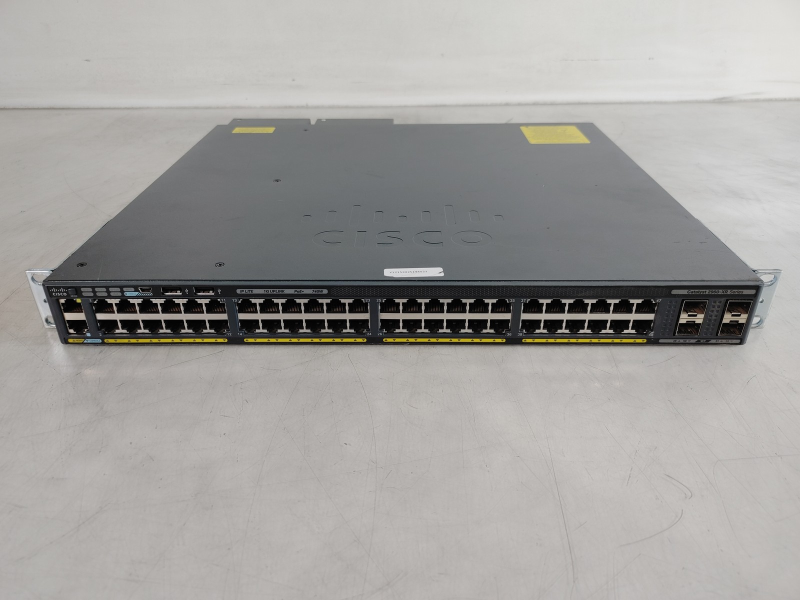 Cisco Catalyst WS-C2960XR-48FPS-I 48x 1GbE 4x 1Gb SFP Managed PoE+ Switch