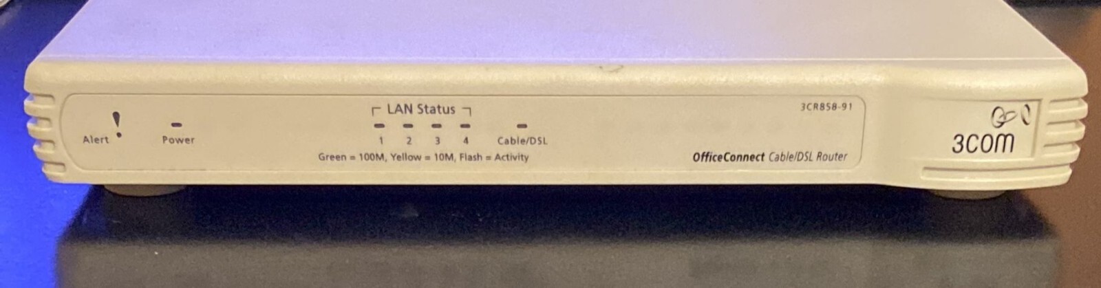 3COM OFFICECONNECT CABLE/DSL ROUTER 3CR858-91 (A/N 3CR858-91) Used