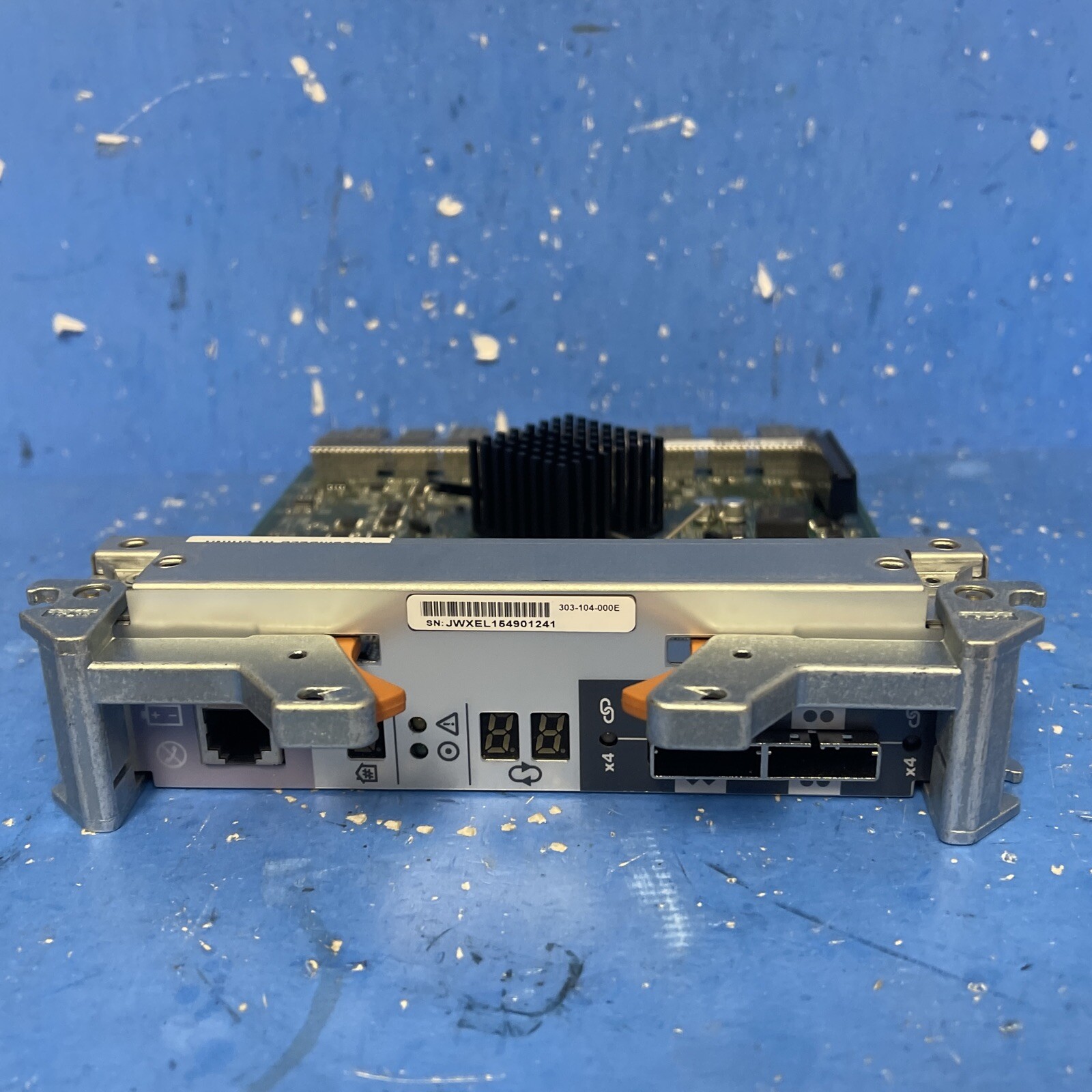 EMC 303-104-000E 6GB SAS CONTROLLER CARD