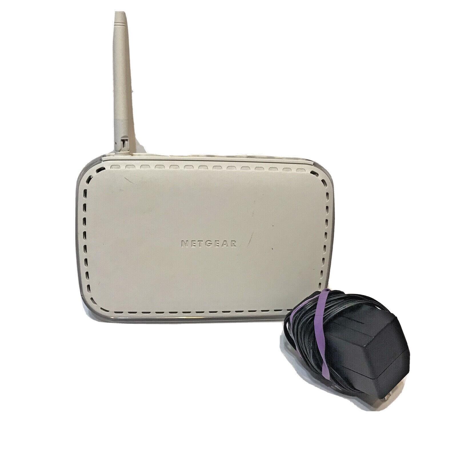 Netgear WGT624 V3 4 Port 108 Mbps Wireless Firewall Router with Power Cord