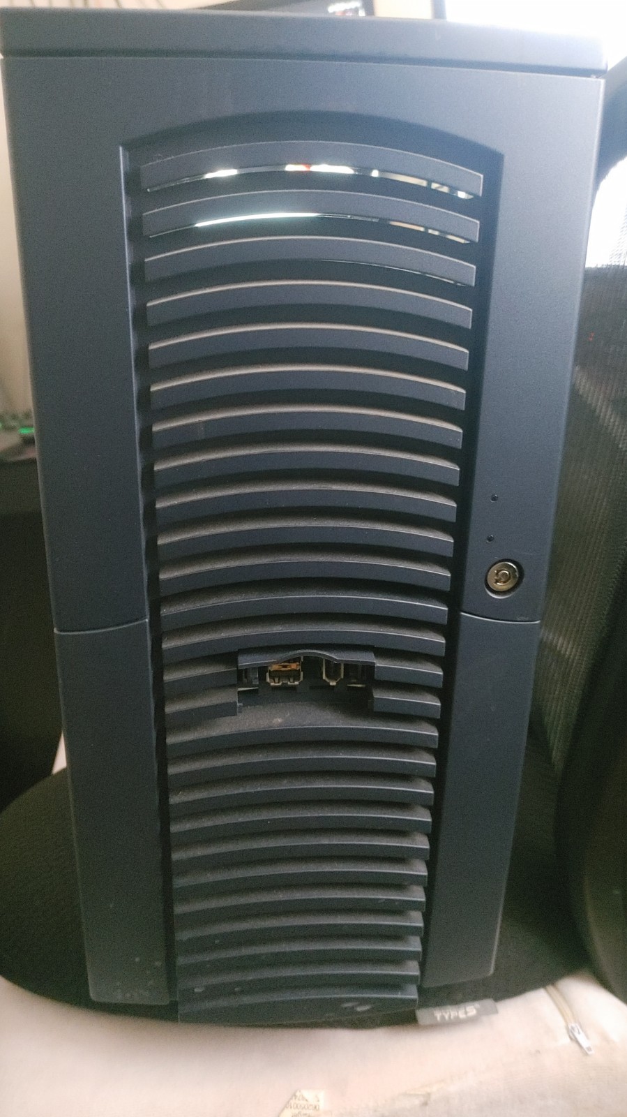 Ultra UV Wizard ULT31586 MS Black ATX PC Case Clear Side Panel Vintage NOS