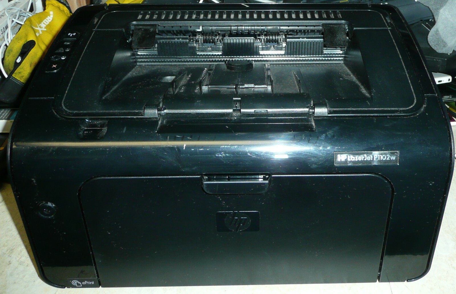 HP LaserJet P1102w USB Wireless Printer TESTED Under 3000 pages INCLUDES TONER