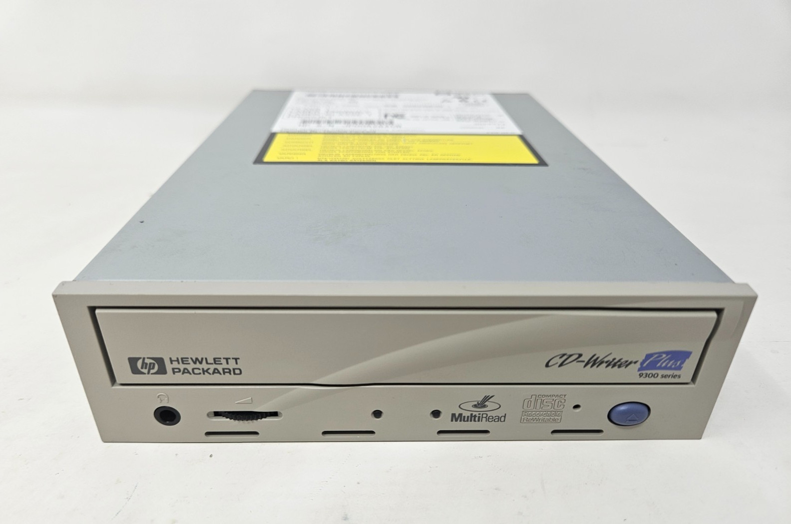 HP CD-Writer Plus 9300 Series 10x4x32x CD-RW IDE Optical Drive
