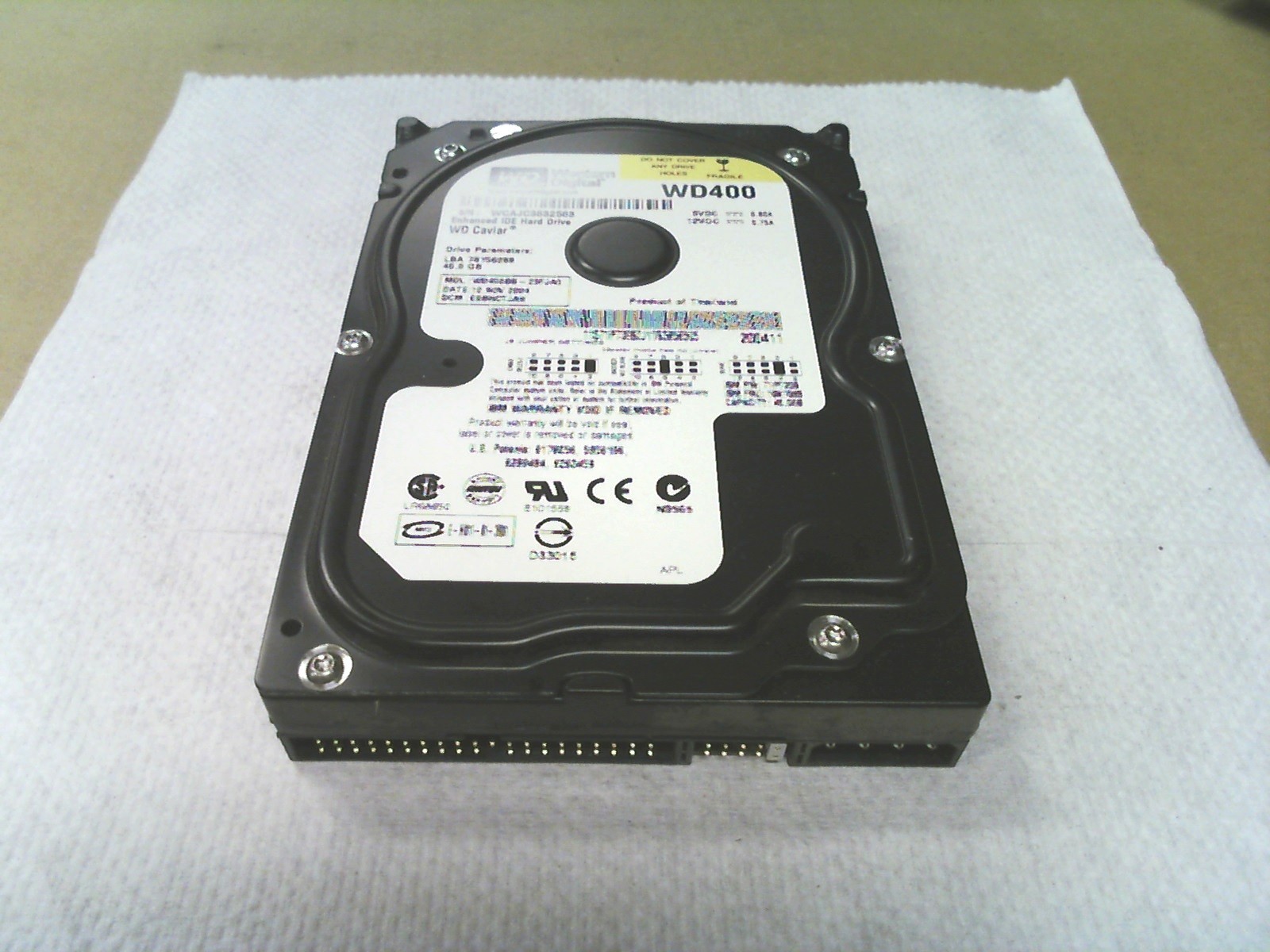 IBM Western Digital 40GB WD400JS-23FJA0 ESBHCTJAH 19K1568 IDE 3.5 Hard Drive
