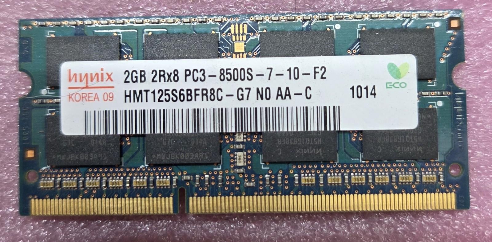 Hynix 8GB ( 4x2 GB) SO-DIMM 1066 MHz PC3-8500 DDR3 Memory (HMT125S6BFR8C-G7)