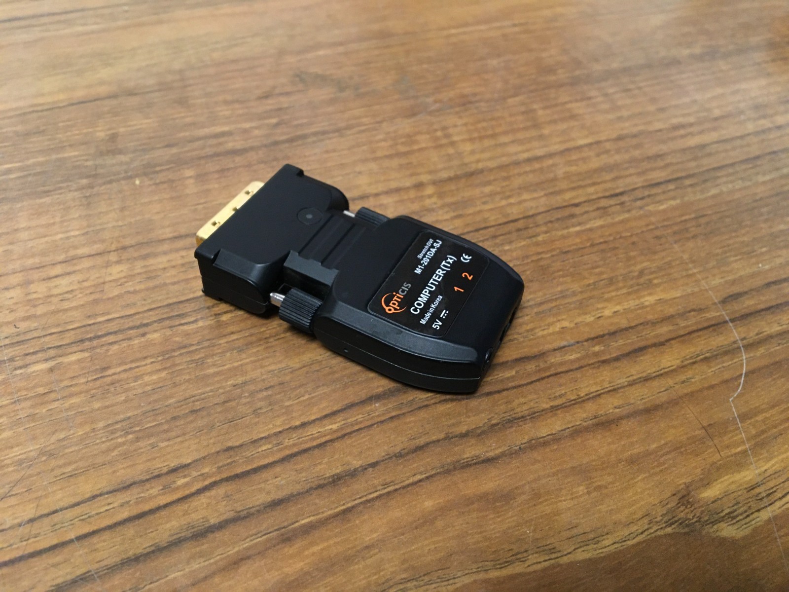 Opticis M1-201DA-SJ Stretch DVI