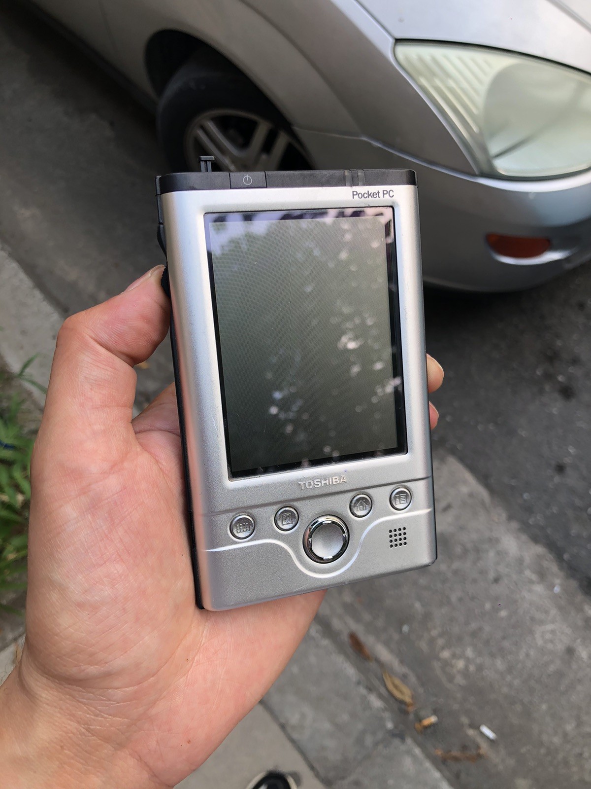 Vintage Toshiba Pocket PC e740 PDA - Untested, No Charger - For Parts / Repair
