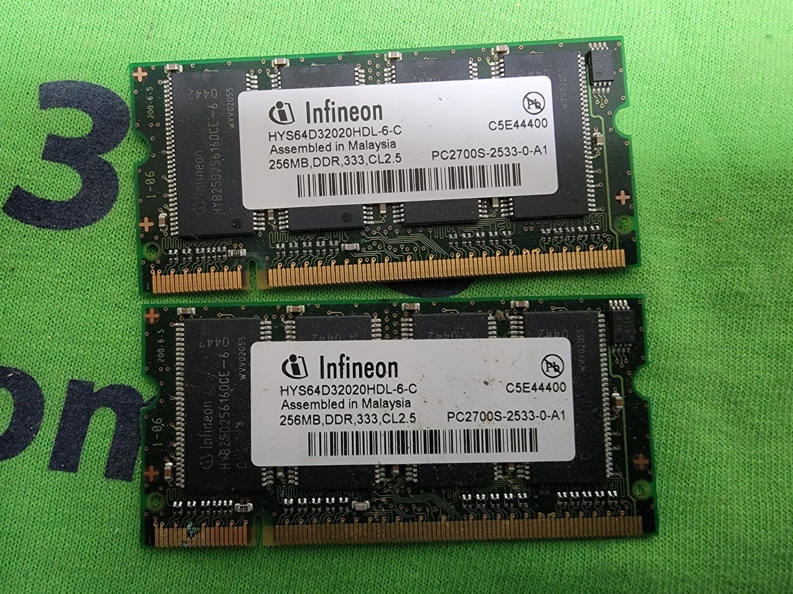 Infineon PC2700 333Mhz 512MB (2x256MB) SODIMM MEMORY - HYS64D32020HDL-6-C