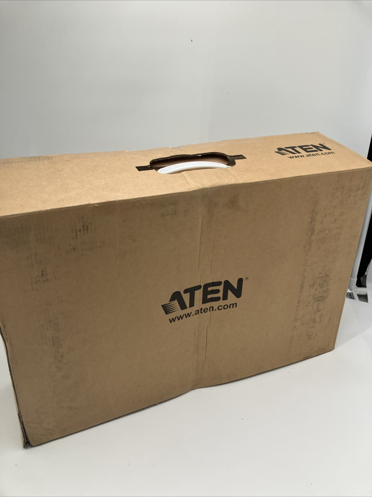 Aten Secure HDMI KVM CS1148H Switch Make Offers UPS Shipping