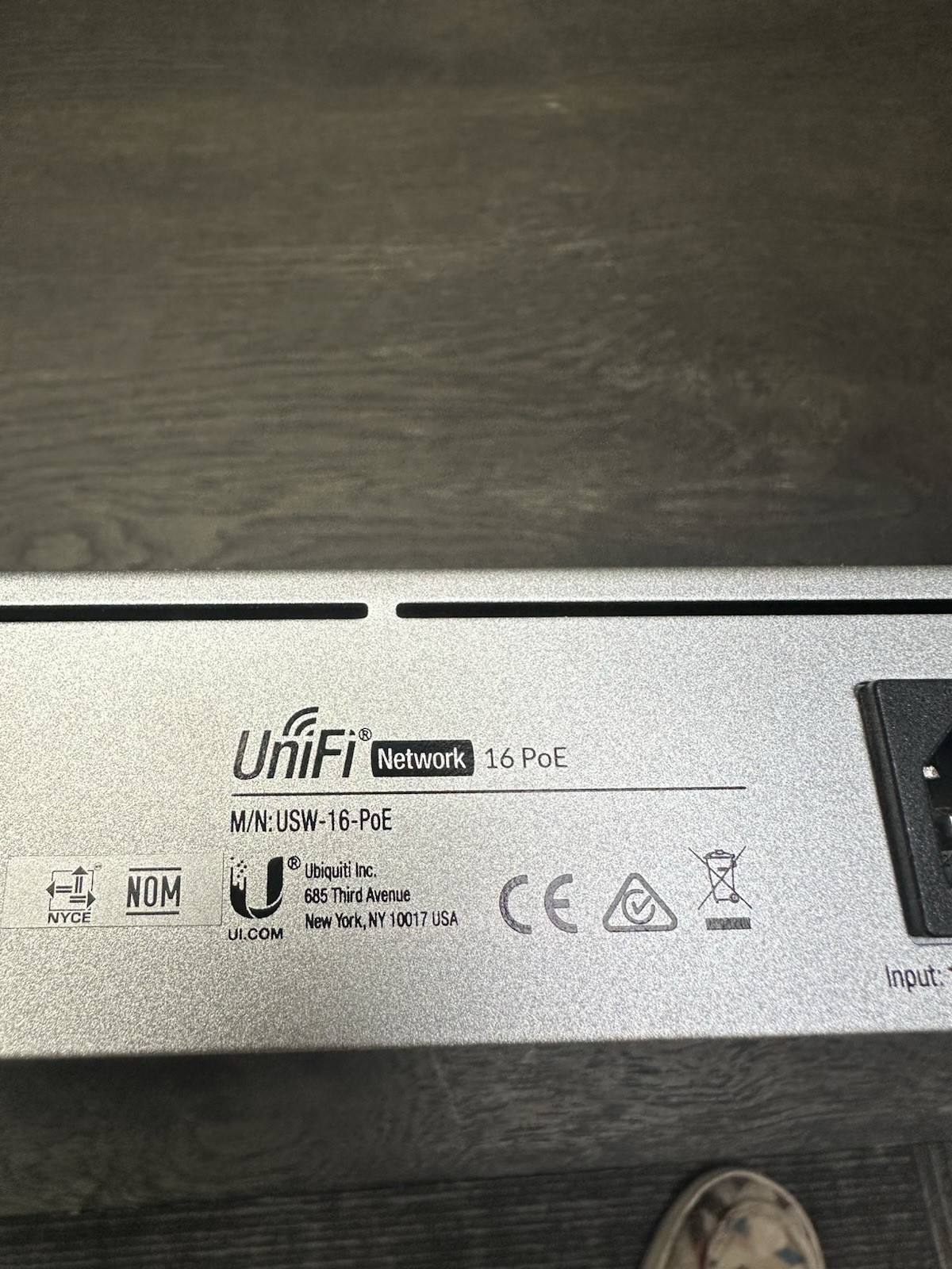 Ubiquiti UniFi USW-16-POE 16-Port Gigabit PoE Ethernet Switch