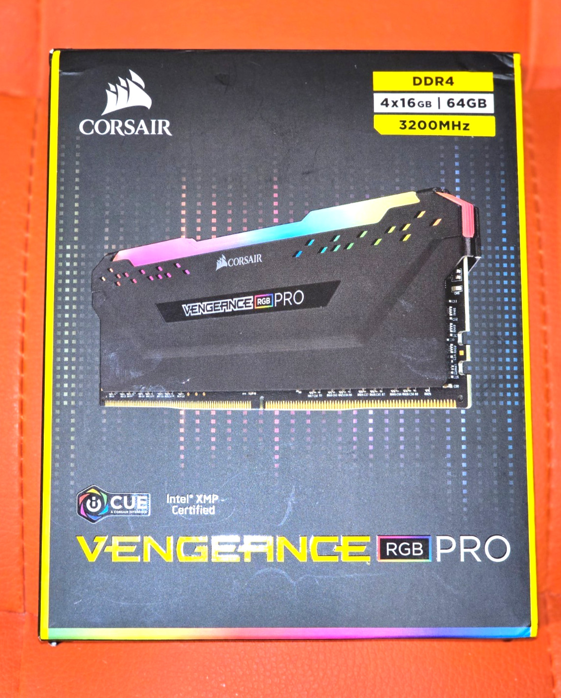 CORSAIR VENGEANCE RGB PRO 64GB (4x 16GB) DDR4 3200MHz iCUE (CMW64GX4M4C3200C16)