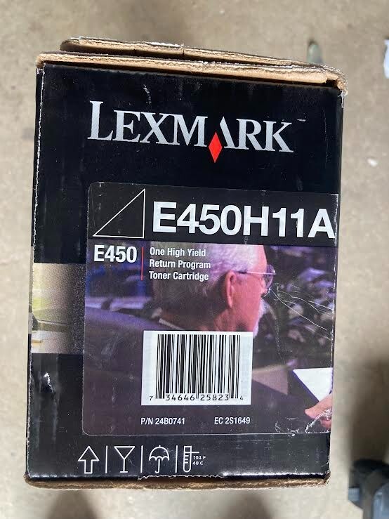 New  Genuine Lexmark E450 Black Toner E450H11A