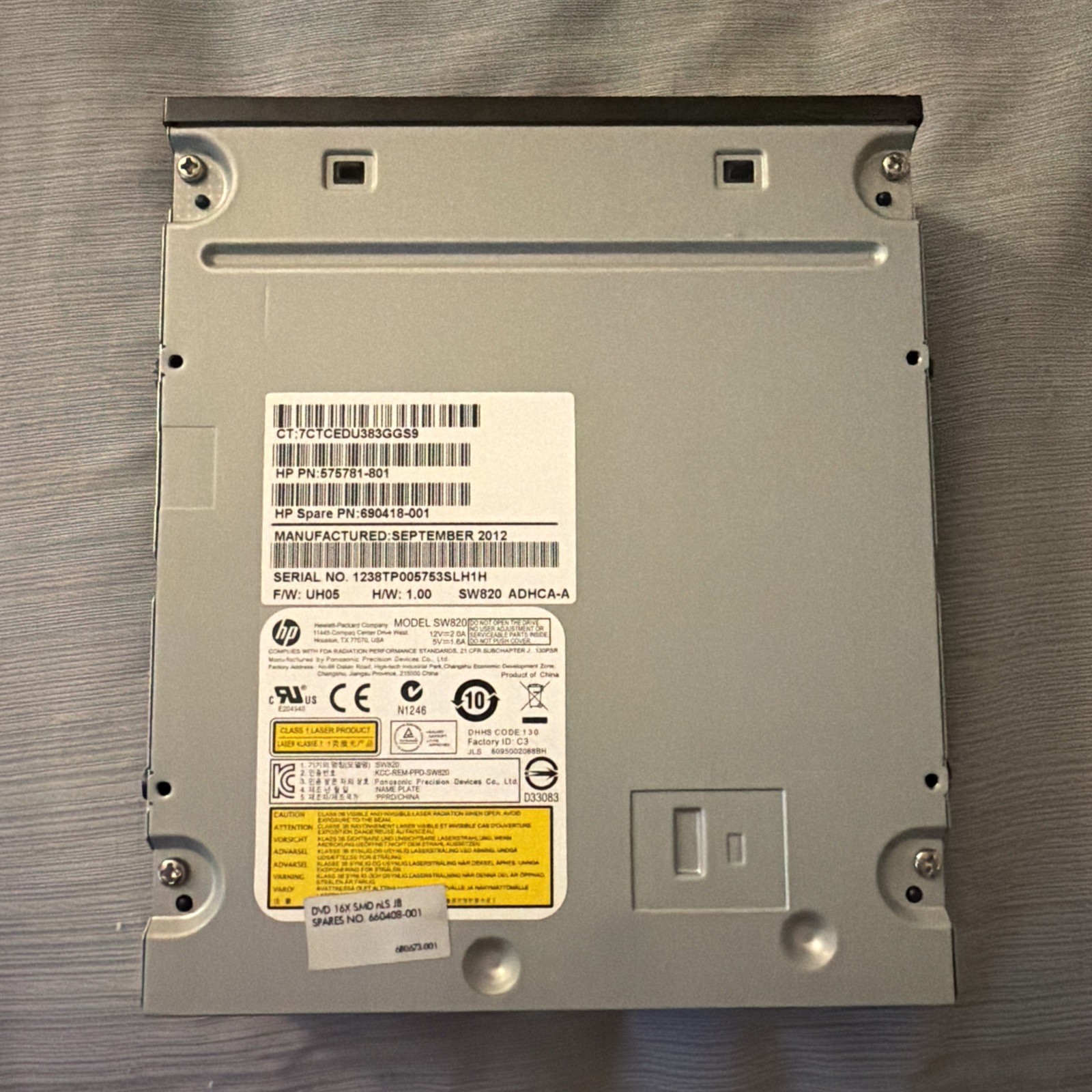 HP SW820 DVD Multi Recorder DVD-RW Drive SATA 575781-801 690418-001 - 