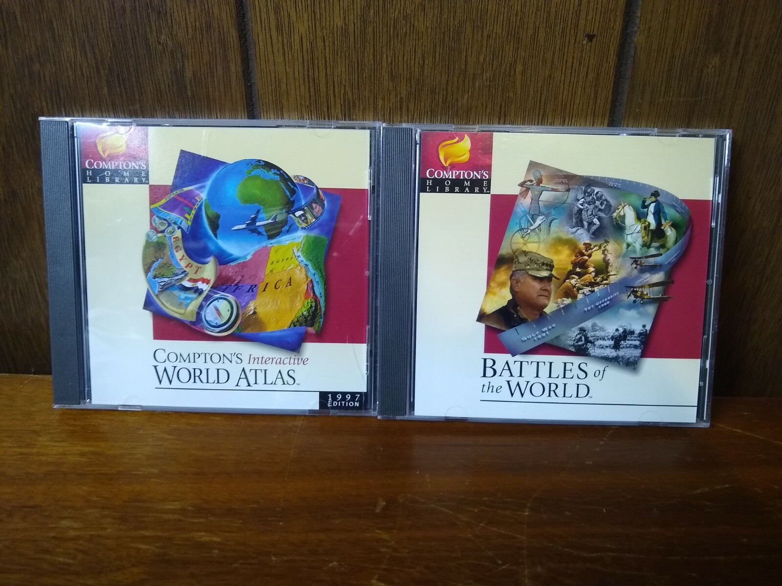 Comptons Interactive World Atlas and Battles of the World PC CD ROM Software 