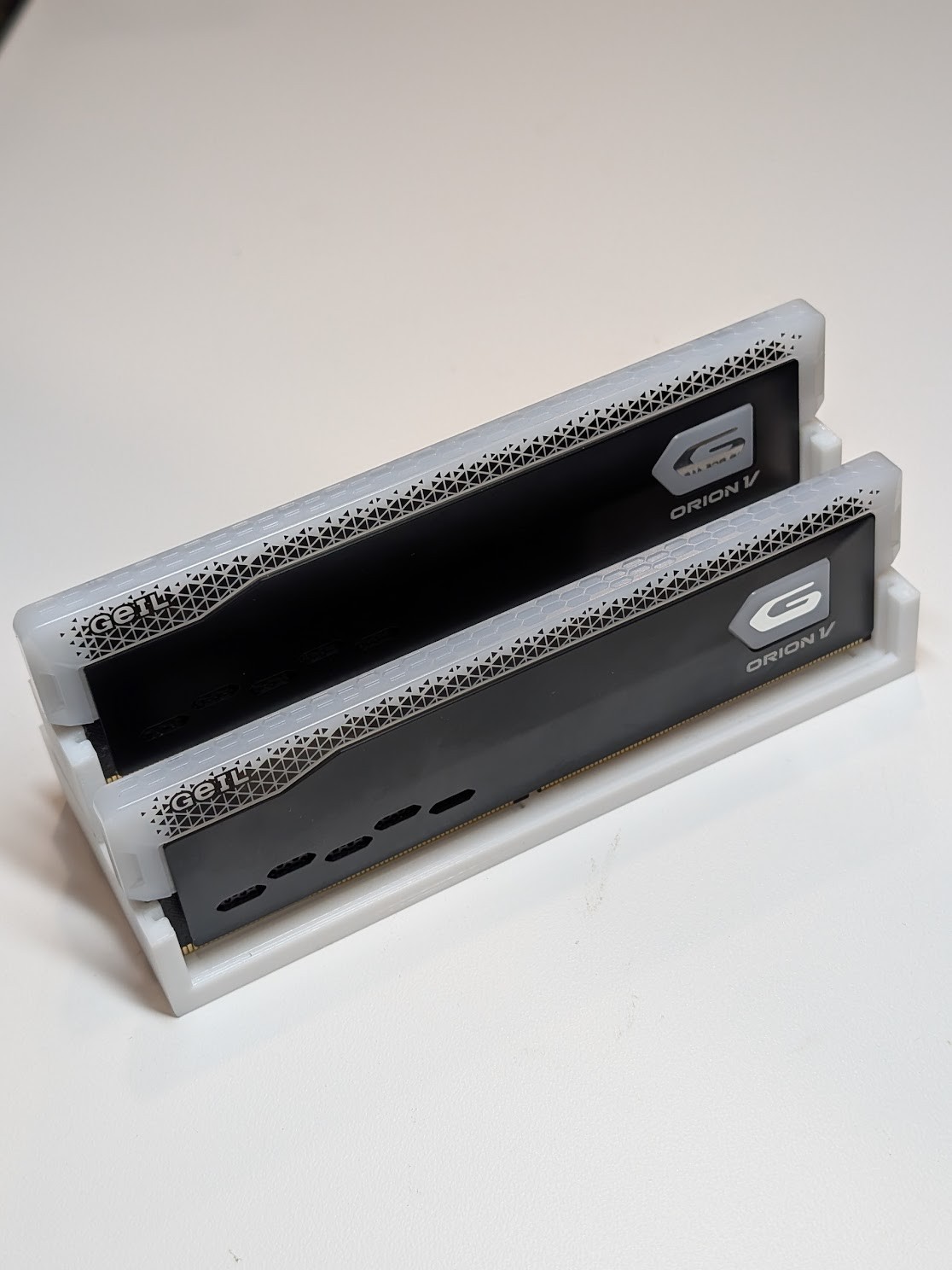 GeIL ORION V RGB 32GB 2x16GB DDR5 5200 CL38 EXPO XMP
